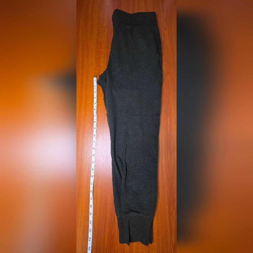 Cabi 3923 Womens Pivot Jogger Pants Sz MED Olive Green Pull On Travel Athleisure - Picture 5 of 9